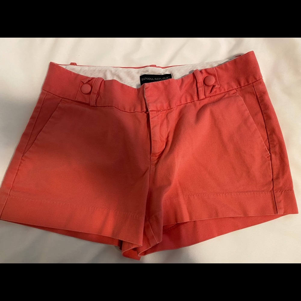 Shorts - Picture 2 of 5